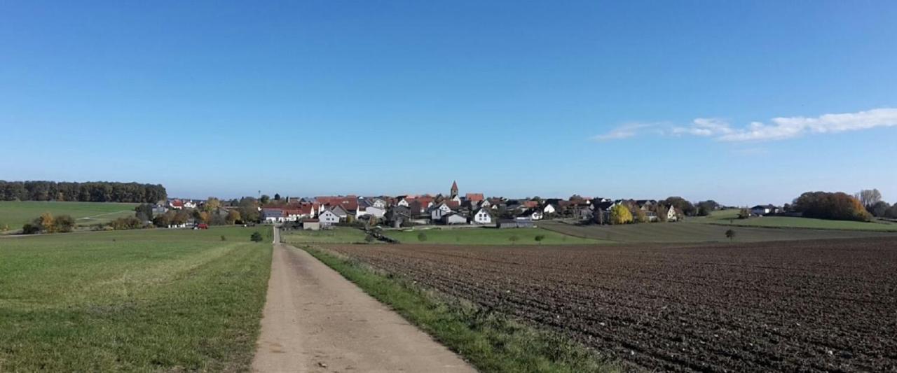 Landcafe Sima & Zimmervermietung Forheim Exteriör bild